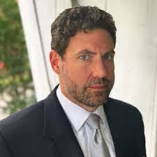 Ralph Ryals's Instagram, Twitter & Facebook