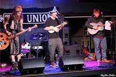 Captain Chucke & the Cadillac South Performance