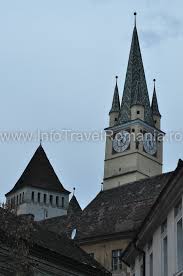 Pentru a te bucura de acest aspect ar trebui sa te plimbi prin piata trandafirilor, unde vei gasi o serie de cladiri frumos ornamentate care amintesc de vechiul targ din perioada medievala. Orase Medievale Sibiu Brasov Cluj Timisoara Sighisoara Targu Mres Medias Feldioara Bistrita Deva Sebes Fagaras