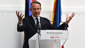 Maybe you would like to learn more about one of these? Perpignan Pierre De Villiers Le General Qui A Defie Macron Explique Ce Qu Est Un Chef Un Vrai Lindependant Fr