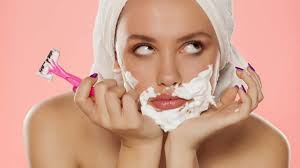 Excellent moyen pour blanchir vos dents naturellement, le charbon est aussi connu pour prévenir les maladies de la bouche. Les 8 Meilleures Astuces Naturelles Contre La Repousse Des Poils