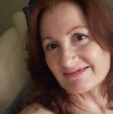 Sometimes, the greatest teachers are the smallest among us. This little  visitor reminded me to slow down, be still, and truly listen. Healing often  begins in the quiet moments—when we reconnect with