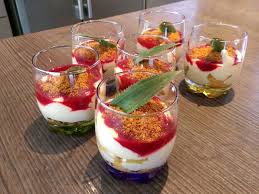 Tiramisu A L Ananas Et Son Coulis De Framboises Au Thermomix Cookomix