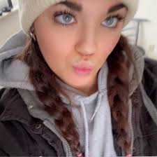 Interested in ranch work with horses. We aren't satisfied with going around  in circles for an hour. Experienced riders looking for a chance to ride and  have safe fun. Any barns out