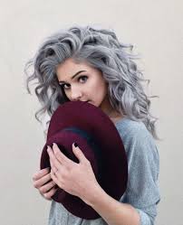 21 Pinterest Looks That Will Convince You To Dye Your Hair Grey Hair Styles Silver Hair Color Curly Hair Styles