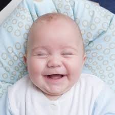 Mach dir keine sorgen, wenn dein baby nach dem viermonatigen meilenstein nicht lacht. Warum Wir Lachen Was Humor Mit Fellpflege Zu Tun Hat