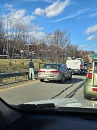 Im seeing alot of States tonight ! 28 north Creighton exit 13