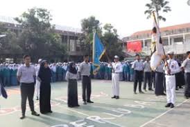 Dalam artikel ini kita akan membahas contoh kesan dan pesan untuk sekolah, perpisahan. 15 Contoh Kesan Dan Pesan Untuk Sekolah Perpisahan Guru Osis Wisuda Salamadian