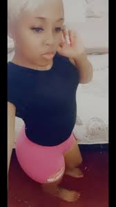 Vanessa Hardin (@vanessahardin84)