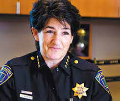 Mari Abrams's Instagram, Twitter & Facebook