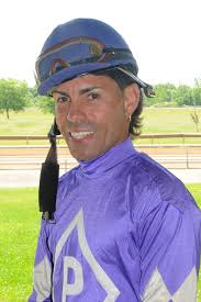 Davila poised to hit 4,000-win milestone