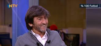 Rıdvan dilmen, eşi ve çocuğuna nafaka da ödeyecek. Futbolarena On Twitter Ridvan Dilmen Hem Oyuncu Hem Teknik Direktor Olmaz Arkadaslarla Aramizda Espri Yapiyoruz Mesela Emre Belozoglu Kendisini Oynatir Ve Sonra Cikarir Kimin Cikardigini Unutup Oyundan Cikarana Kizar Ntv