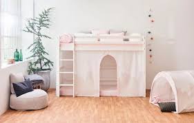 Im angesagten skandinavischen design präsentiert sich dieses hochbett »basic« von hoppekids. Hoppekids Hochbett Winter Wonderland Set Umbaubar In Ein Einzelbett Online Kaufen Otto