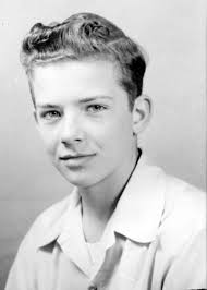 Robert Reed: 12 Little-Known Facts About 'The Brady Bunch' Star