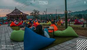 Daftar 10 restoran dan tempat minum kopi paling enak di sentul berdasarkan informasi dari reviewer di pergikuliner.com. Pelangi Cafe Resto Fotos Facebook