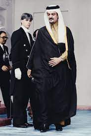 gorgeous old on twitter saudi men saudi princess retro aesthetic