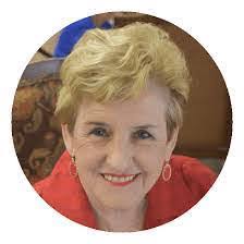 Susanne Robb's Instagram, Twitter & Facebook