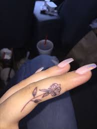 Finger tattoos can be some of the most beautiful and concise body art, conveying symbolism and meaning in a small package.whether you chose a simple image or a more complex piece of art in miniature, you have a wonderful way to convey your passions, beliefs, and sense of beauty right in front of you. 58 Small Finger Tattoos For Women Page 55 Of 58 Kornelia Beauty