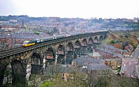 The Intercity 125 British Rail S High Speed Train Hst On The Viaduct At Durham Durham City British Rail City