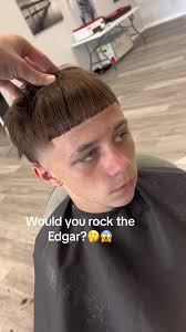 #VozDosCriadores #screammovie #sanduskyohio #hairstyle #trending #fyp  #transformation #edgar #barbershop #burstfade #lineup #cosmetologist