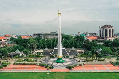 Tugu Pahlawan, Surabaya, buatan AI