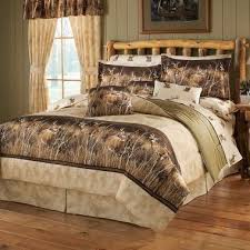 Most importantly, the size of the comforter is 106 by 90, which ensures the whole of your body is covered. Whitetail Dreams King Comforter Set By All Seasons Bedding Http Www Amazon Com Dp B000y93jog Ref Cm S Hotel Bedding Sets Comforter Sets Bed Comforter Sets