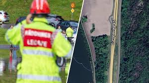 Ska lärare och elever vara vänner på Facebook?