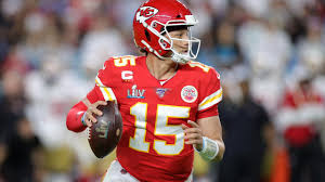 As the kansas city chiefs received their super bowl 2020 rings at arrowhead stadium on tuesday, mahomes, 24, also appeared to work his magic to craft the chiefs super bowl rings all boast 10.5 carats of gemstones, including 255 diamonds and 36 genuine rubies, according to kansas city abc. Nfl Super Bowl Kansas City Chiefs Patrick Mahomes High School Classmate Predicted He D Get A Super Bowl Ring In Their Yearbook Fox Sports