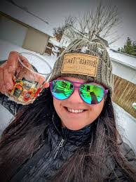 Sarah Liechty's Instagram, Twitter & Facebook