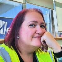 100+ "Roxanne Abbott" profiles