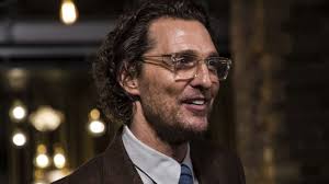 Morphologically gentle +‎ man, calque of french gentilhomme. Matthew Mcconaughey Als Gangsterboss Trailer Zu The Gentleman