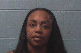 Amie Davis — Franklin County Jail Bookings