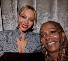 Vanessa Bell Calloway