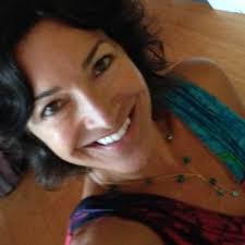 CAROLINE REUTTER FLUTE INSTRUCTOR