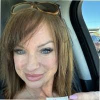 Julie Frost's Instagram, Twitter & Facebook