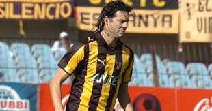 O'yinlar taqvimi, o'yinlar sharhi va musobaqa jadvallari. Entrevista A Santigo El Indio Solari Lamentablemente No Entraron Las Ocasiones De Gol Penarol 2019
