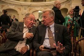 Fürjes budai megoldásokat, polgári magyarországot ígér. Furjes Balazs 444