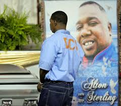 Crowd, family mourns at Alton Sterling funeral as speakers call for  justice, peace