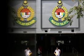 Explore tweets of imigresen malaysia @imigresenmy on twitter. Singapore Man Sues Malaysia S Immigration Dept For Rm2 67m Over Inhuman Detention Malaysia Malay Mail