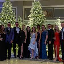 Titleist ts3 (10.5 degrees @ 9.75 d1 surefit setting) shaft: First Photos Of Jordan Spieth Annie Verret Wedding Surface