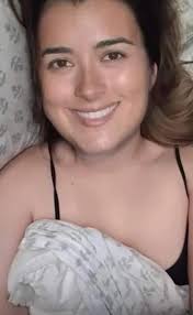 Expression of love in a fan community