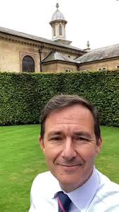 Emmanuel College, Cambridge على X: "Today we welcome our new Master, Doug  Chalmers! It's a joy for the college to be steered by him, and here's a  celebration selfie from his garden (