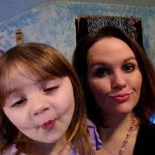 Amy Goudreau's Instagram, Twitter & Facebook