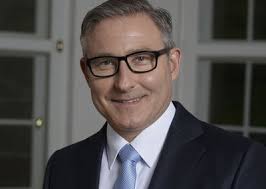 baustoffPARTNER: Neues Ausbildungsjahr bei Ardex: Sieben junge Menschen  gestartet