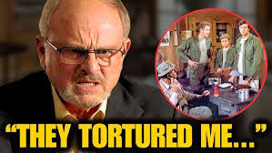 Kylie Snyder's Instagram, Twitter & Facebook