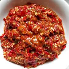 Sambal goang dari tasikmalaya ini menggunakan olahan cabai rawit, bawang putih, garam dan kencur. 17 Resep Sambal Khas Indonesia Ini Bikin Nggak Berhenti Makan