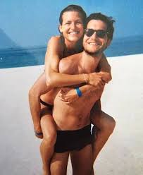 Последние твиты от jeff wilbusch (@jeffwilbusch). Jeff Wilbusch Shirtless Underwear Gay Or Girlfriend Unorthodox