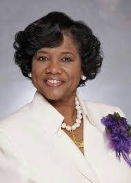 Sandra Horton's Instagram, Twitter & Facebook