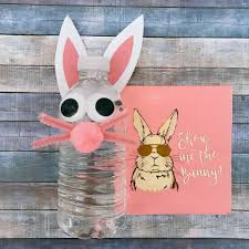 Don't waste any of your cute printed fat quarters. Diy Bunny Water Bottle Craft With Rabbit Ears Printable Easter Babe S Theory