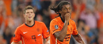 Great young playes must be aquire at very young age before other club take it, because when they grew other clubs will buy them, even with expensive. Deze Elf Topspelers Scoorden Bij Hun Debuut In Het Nederlands Elftal